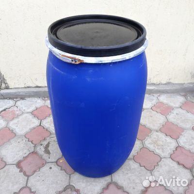 Бочка пластиковая 227 л. Б/У