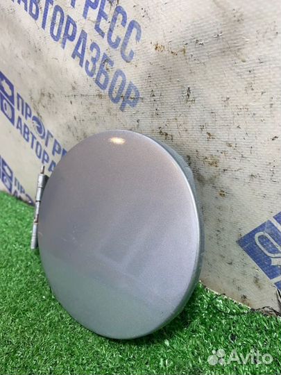 Лючок бензобака Mazda 6 Gg седан 1.8 L8 2004