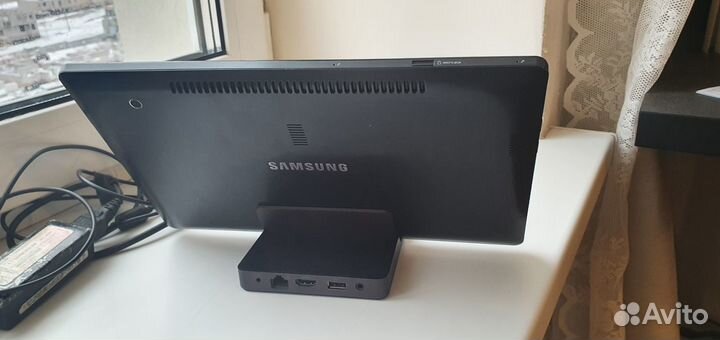 Samsung Slate 64Gb i5 сенсорный ноутбук/планшет