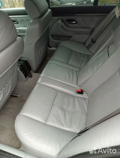 BMW E 39 2.5 бенз Кожаный салон