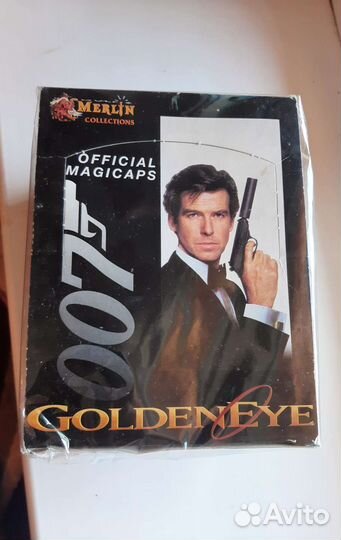 Запечатанная коробка с фишками