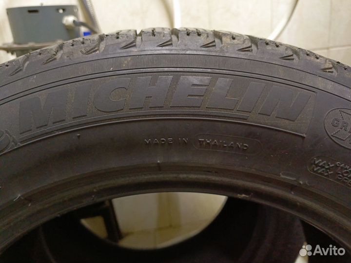 Michelin X-Ice North XIN3 235/55 R17