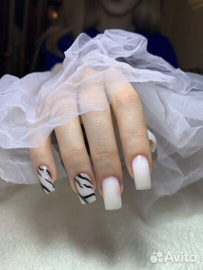 Наращивание ногтей на дому