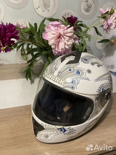 Мотошлем женский