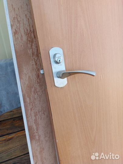 Межкомнатные двери бу 90 см