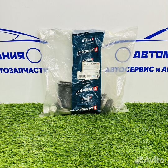 Ремкомплект MB S(W140) -98 рычага передн.поперечн