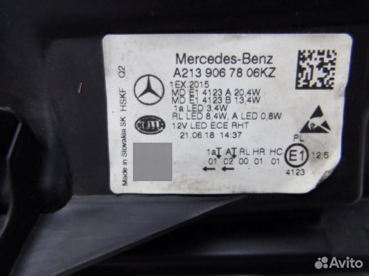 Фара правая Mercedes-Benz E-Class