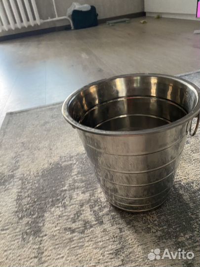 Ведро для шампанского