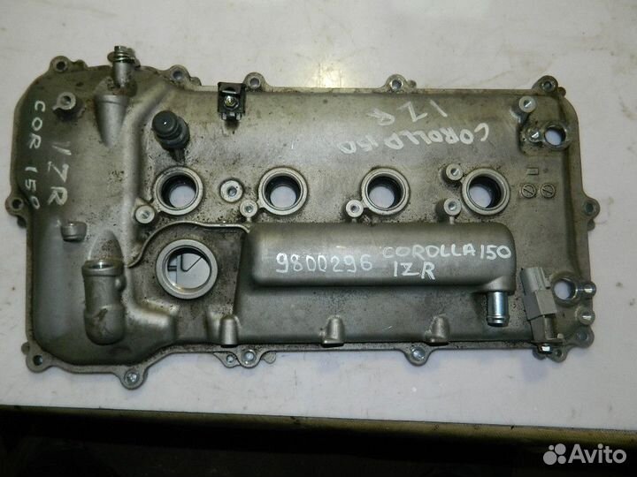 Клапанная крышка Toyota Corolla e150 1.6