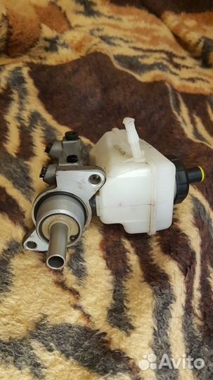 Тормазной цилиндр рено