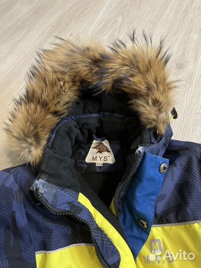 Зимняя куртка для мальчика 140
