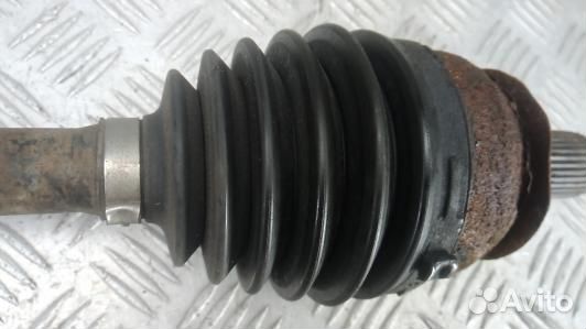 Привод передний правый mazda 3 BM (4GM22N101)