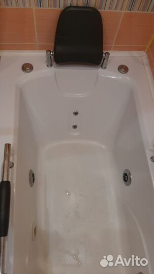 Ванна джакузи с гидромассажем б/у