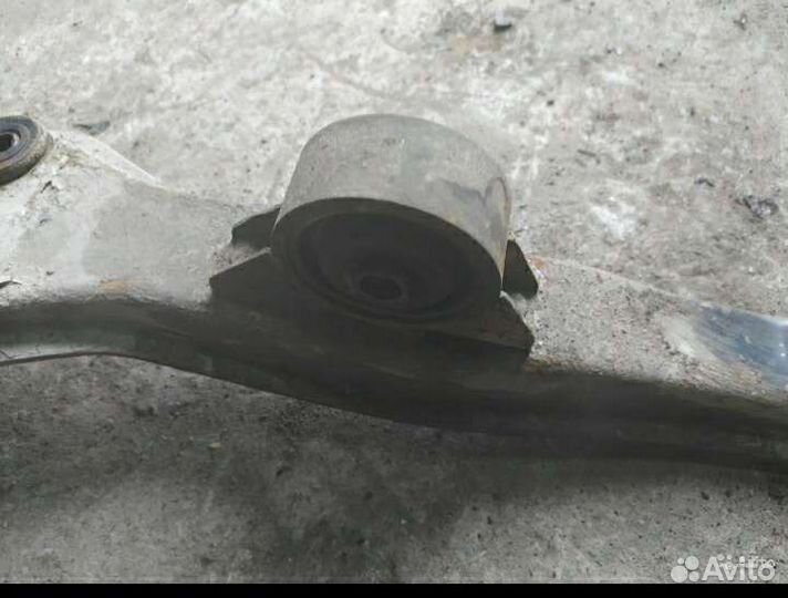 Балка передняя Mitsubishi Space Wagon