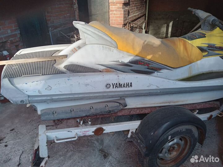 Продаю гидроцикл yamaha