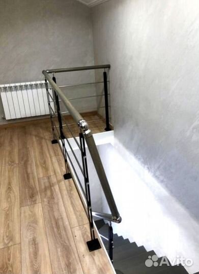 Лестница в коттедж