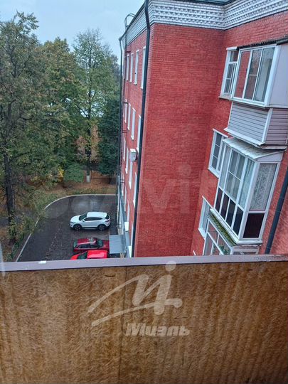 Комната 16 м² в 3-к., 5/5 эт.