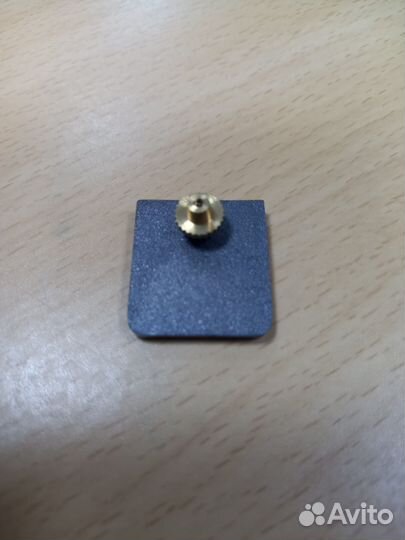 Значок кмс россии (кандидат в мастера спорта РФ)