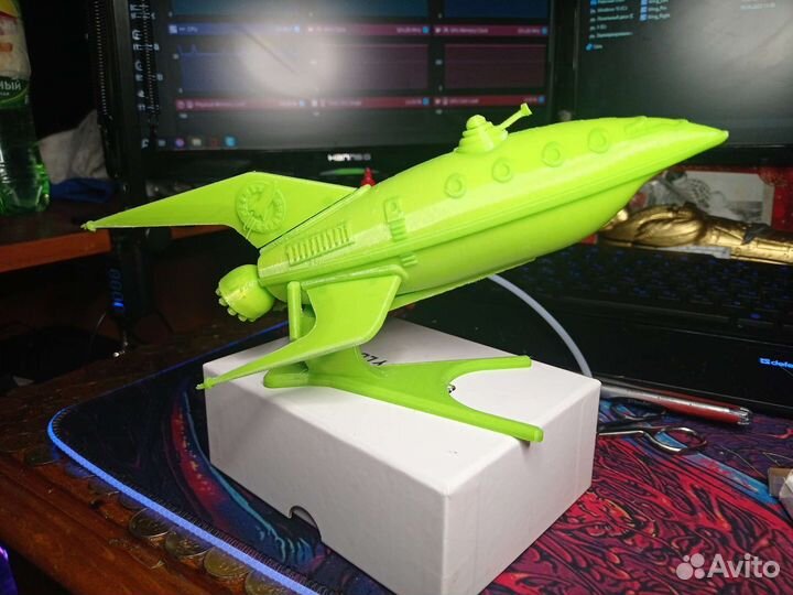 Planet express Футурама корабль