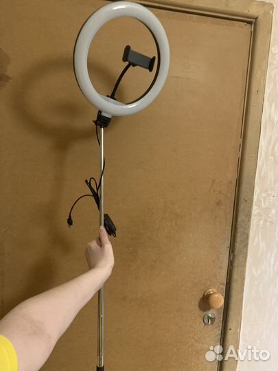 Кольцевая лампа 26 см