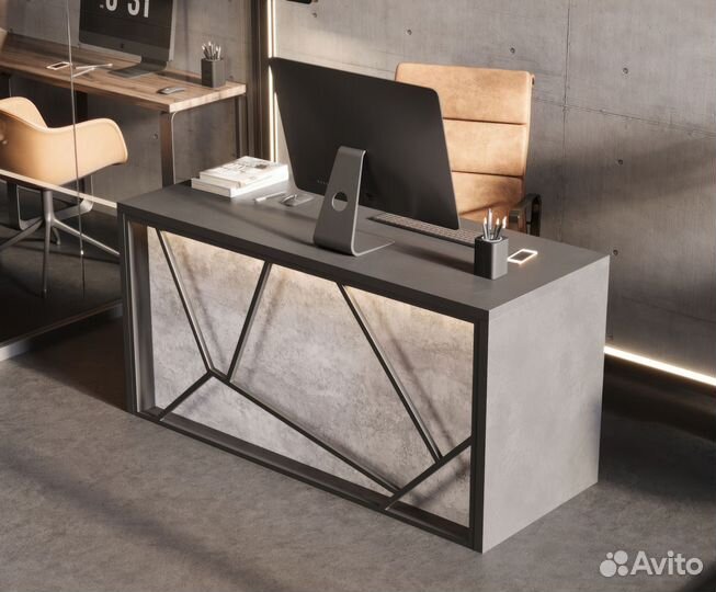 Компьютерный стол для офиса