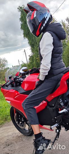 Электромотоцикл yamaha r3