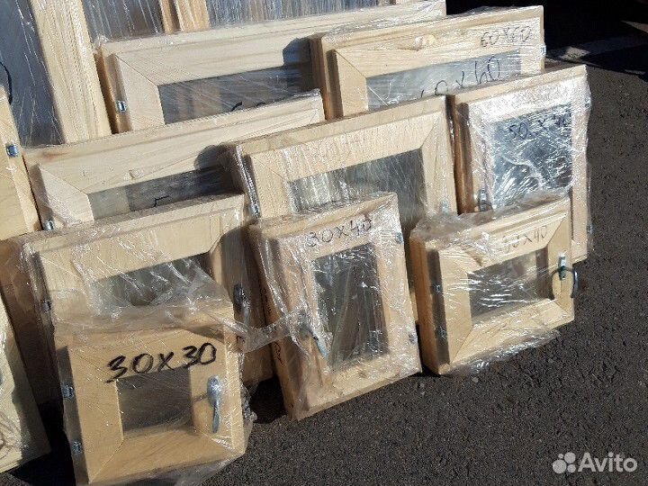 Деревянное окно