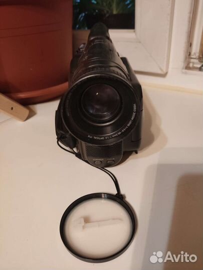 Видеокамера panasonic vx70