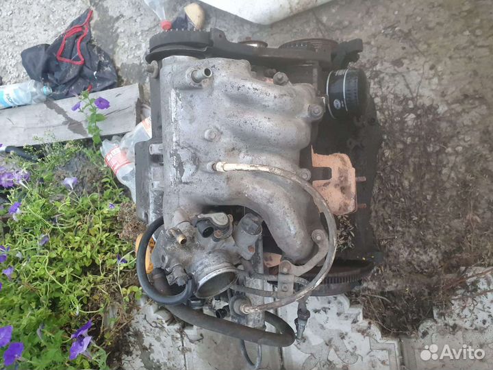 Двигатель 2114