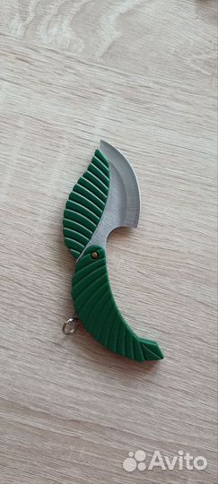 Нож в виде листика