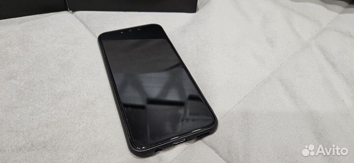HUAWEI Mate 20 lite, 4/64 ГБ