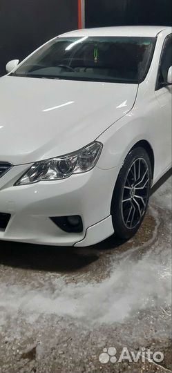 Клыки на передний бампер Toyota mark x