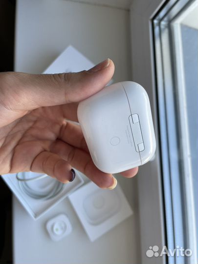 Apple AirPods Pro беспроводные наушники оригинал