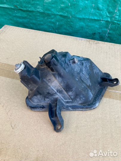 Фара противотуманная правая FAW V5 2013-2017