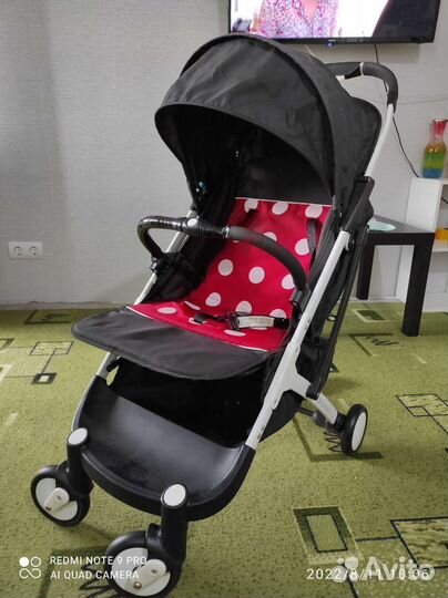 Прогулочная коляска yoya plus