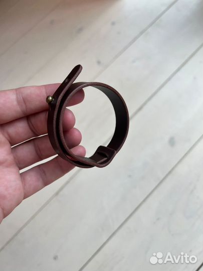 Кожаный браслет