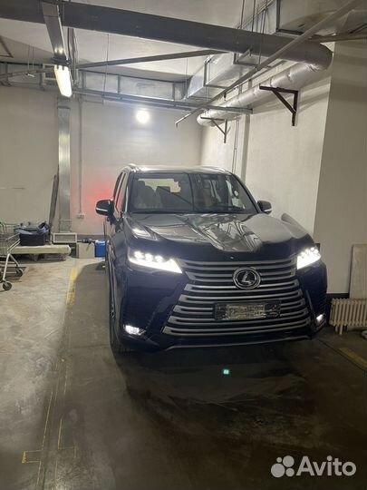 Lexus LX 3.3 AT, 2023, 3 124 км