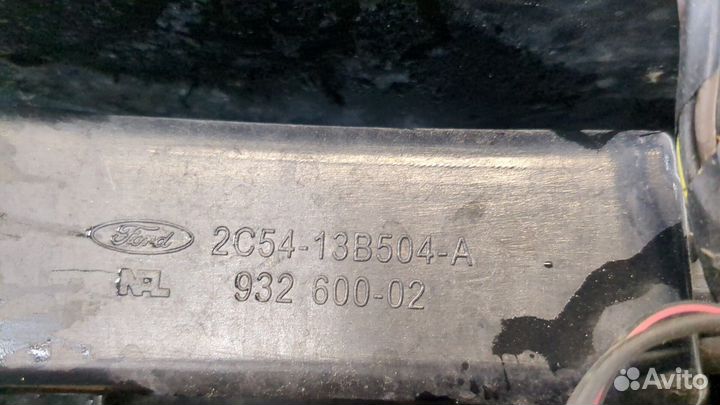 Фонарь (задний) правый Lincoln Aviator