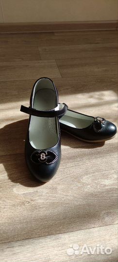 Туфли для девочки 37 р