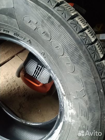 Goodyear Ice Navi 6 265/65 R17 112Q