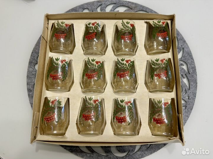 Стаканы стеклянные маленькие СССР 11 шт