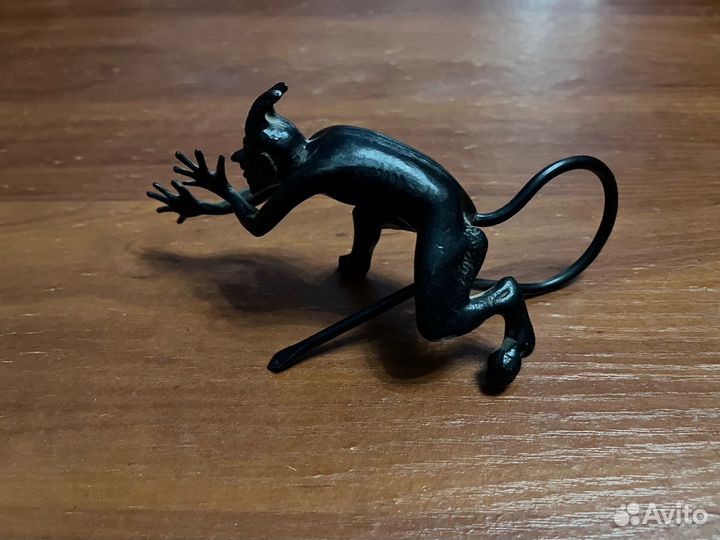 Каслинское литье чертик