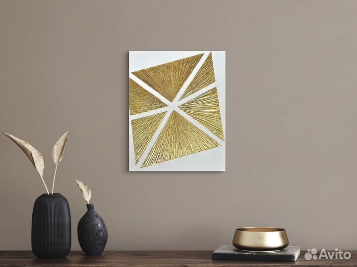 Интерьерная картина текстурная с золотой поталью
