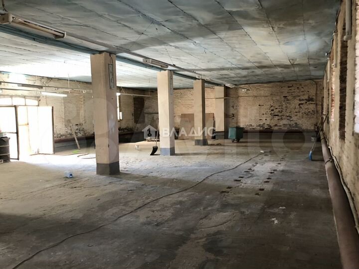 Сдам здание, 1200 м²