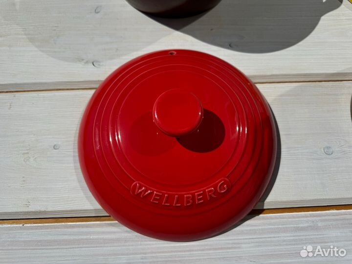 Глиняная кастрюля