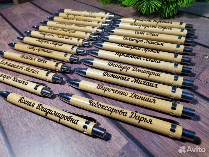 Именные ручки