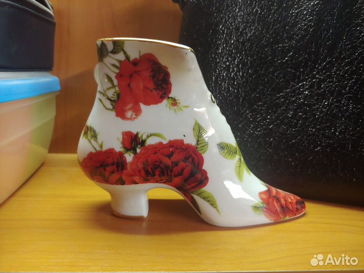Фарфоровая туфелька England collection