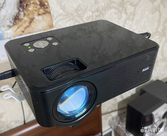 Проектор everycom 8m
