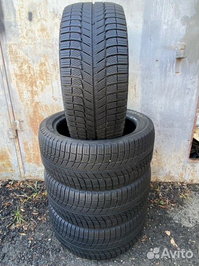 Michelin X-Ice XI3 245/50 R18