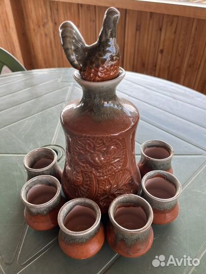 Графин с рюмками